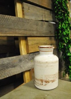 Richland Farmhouse White Ceramic Vase 5" Set Of 12 8 Richland Farmhouse White Ceramic Vase 5" Set Of 12 -Comme Des Garcons Store DSC 0012 ba64d01a 0745 4e41 9c0a cda118eb348d