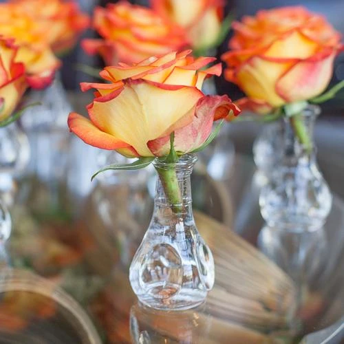 Eastland Pinched Bud Vase 3.5" Set Of 24 2 Eastland Pinched Bud Vase 3.5" Set Of 24 - Image 2