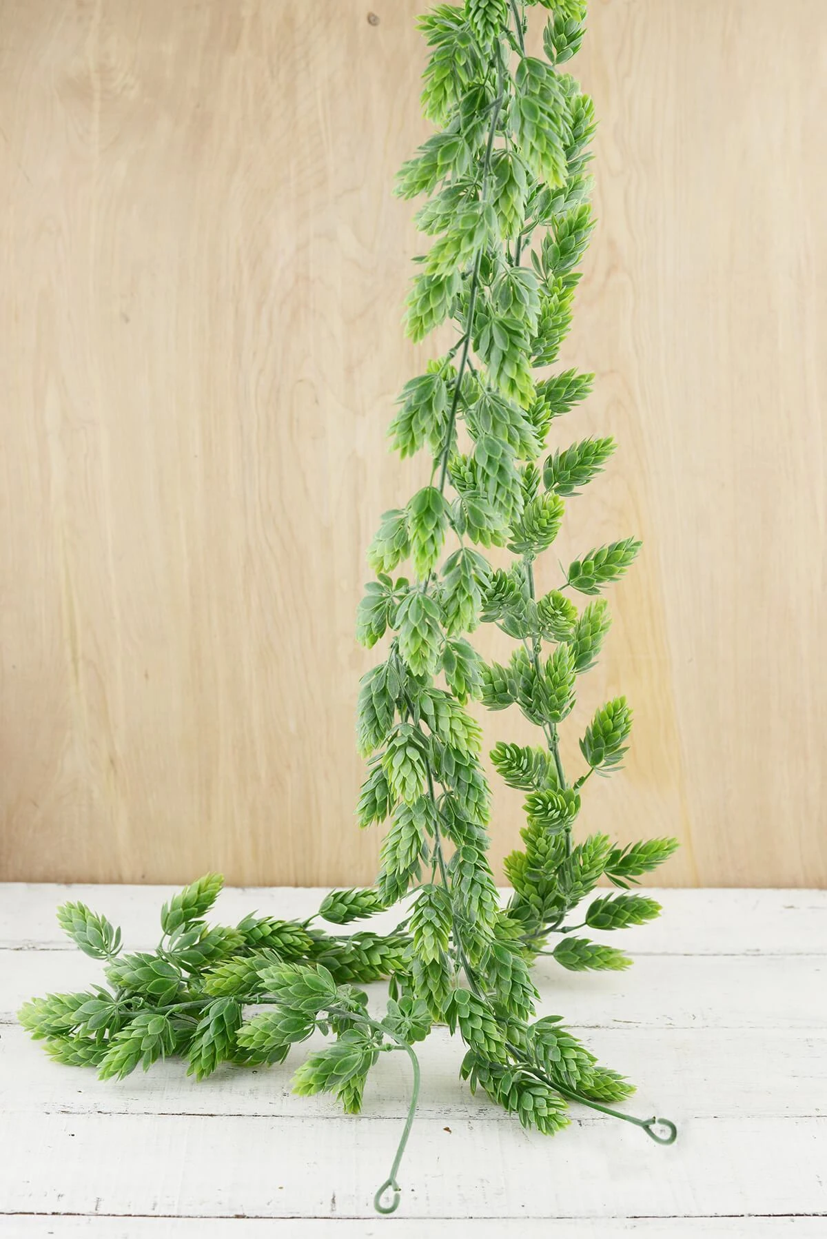 Hops Garland Frosted Green 6ft 2 Hops Garland Frosted Green 6ft - Image 2
