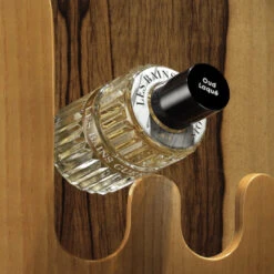 Oud Laqué 6 Oud Laqué -Comme Des Garcons Store les bains guerbois oud laque 100ml eau de parfum3