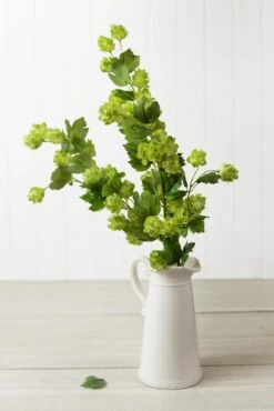 Blooming Hops Spray 39"
